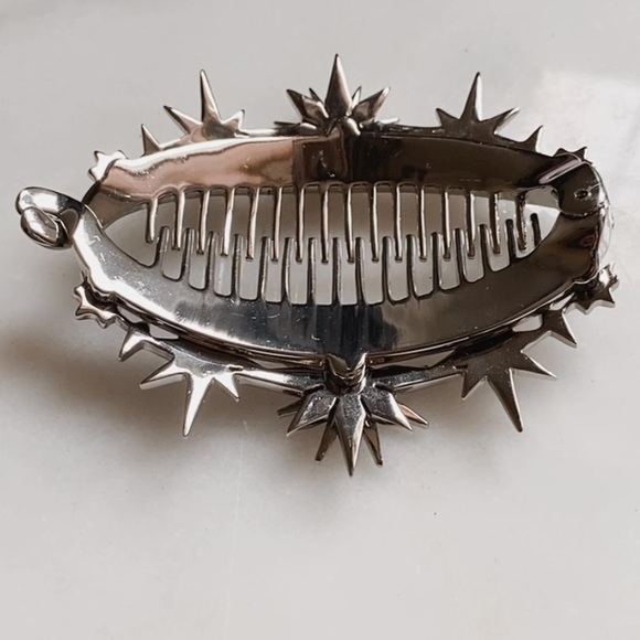 Henri bendel Star hair clip - Picture 3 of 4